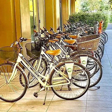 Hotel apartamentowy Al Bosco 4*